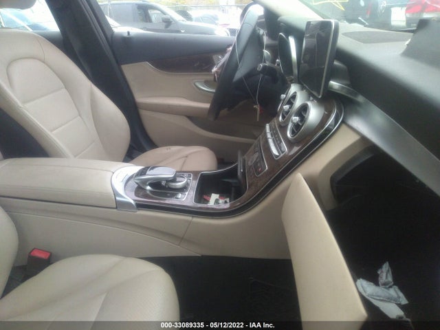 2016 Mercedes-Benz C-Class, VIN: 55SWF4KB8GU140404