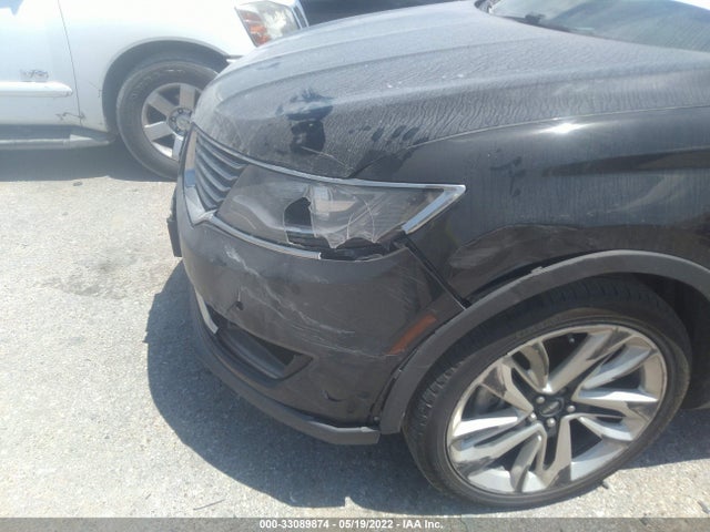 2017 Lincoln MKX, VIN: 2LMPJ6LP8HBL43639