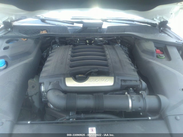 2017 Porsche Cayenne, VIN: WP1AA2A2XHKA81858