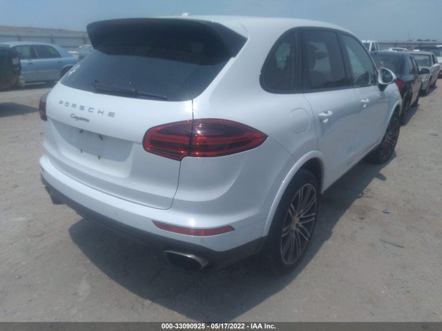 2017 Porsche Cayenne, VIN: WP1AA2A2XHKA81858