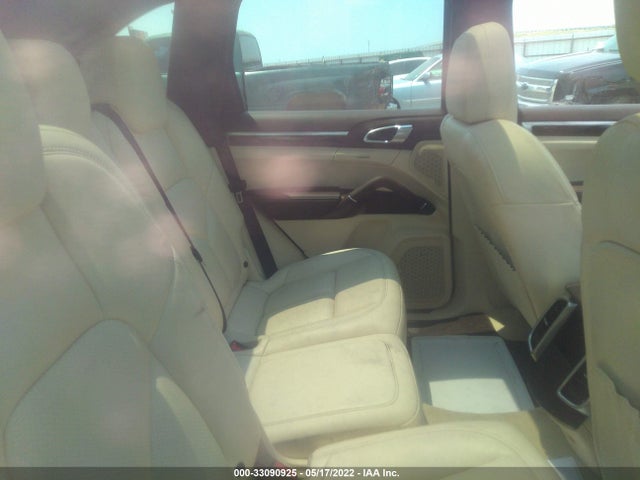 2017 Porsche Cayenne, VIN: WP1AA2A2XHKA81858