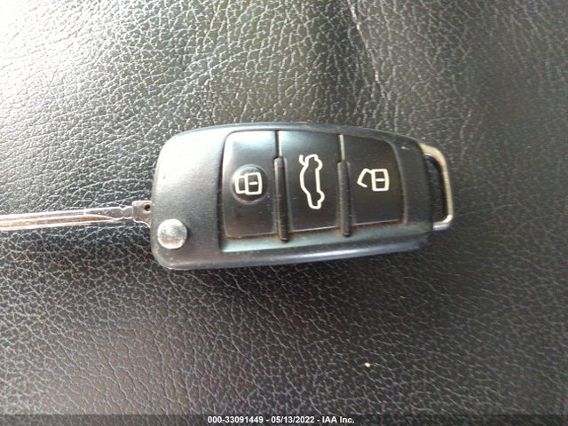 2016 Audi Q3, VIN: WA1GFCFS2GR008687