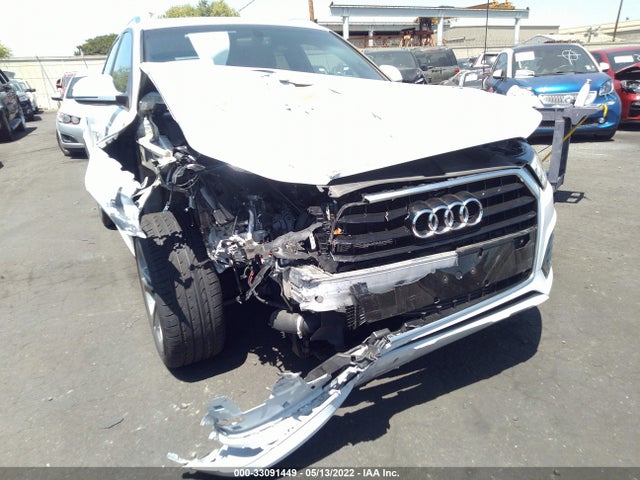 2016 Audi Q3, VIN: WA1GFCFS2GR008687