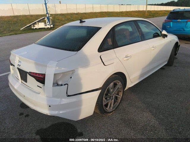2021 Audi A4, VIN: WAUEAAF4XMA012771