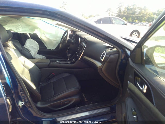 2021 Nissan Maxima, VIN: 1N4AA6CV9MC504455