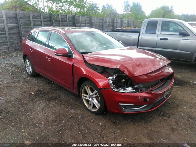 2015 Volvo V60, VIN: YV1612SK4F1227187