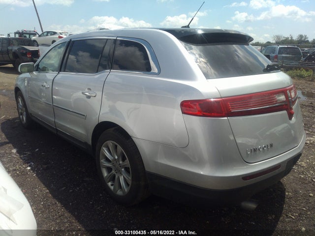 2014 Lincoln MKT, VIN: 2LMHJ5AT8EBL50973