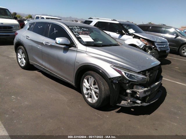 2018 Infiniti QX30, VIN: SJKCH5CP4JA049836