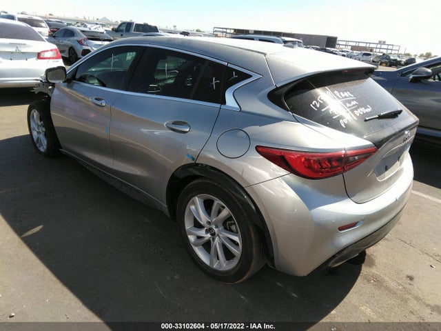 2018 Infiniti QX30, VIN: SJKCH5CP4JA049836