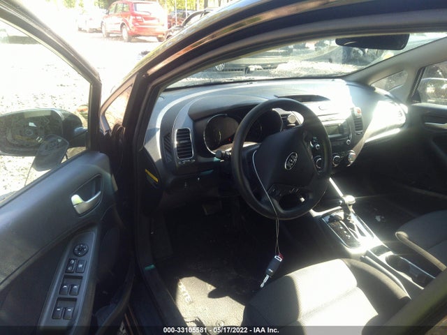 2017 Kia Forte, VIN: KNAFK5A8XH5679373