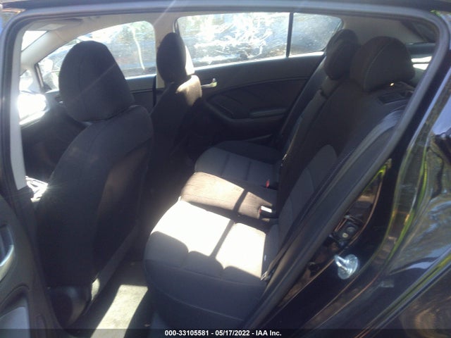 2017 Kia Forte, VIN: KNAFK5A8XH5679373