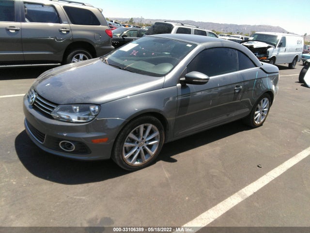 2015 Volkswagen Eos, VIN: WVWBW8AH9FV004585