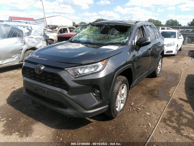 2021 TOYOTA RAV4 XLE VIN: 2T3P1RFV0MC183244