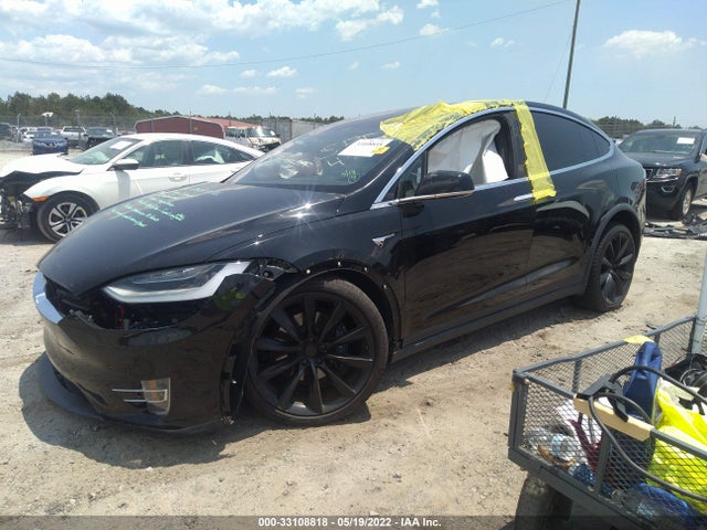 2021 Tesla Model X, VIN: 5YJXCDE29MF324515