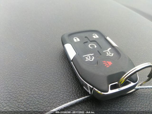 1GKS2HKJ5KR377790 GMC YUKON XL DENALI