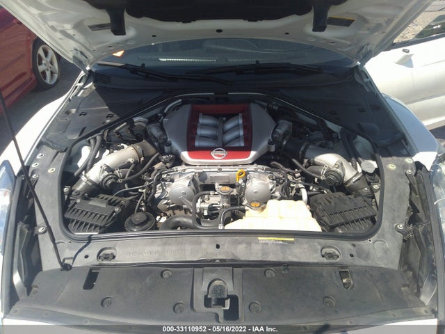 2015 Nissan GT-R, VIN: JN1AR5EF9FM281367