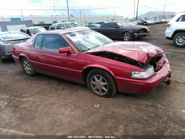 2000 1G6ET1298YB704240 main image