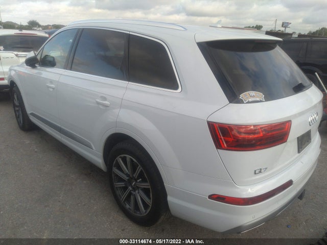 2017 Audi Q7, VIN: WA1LAAF78HD026672