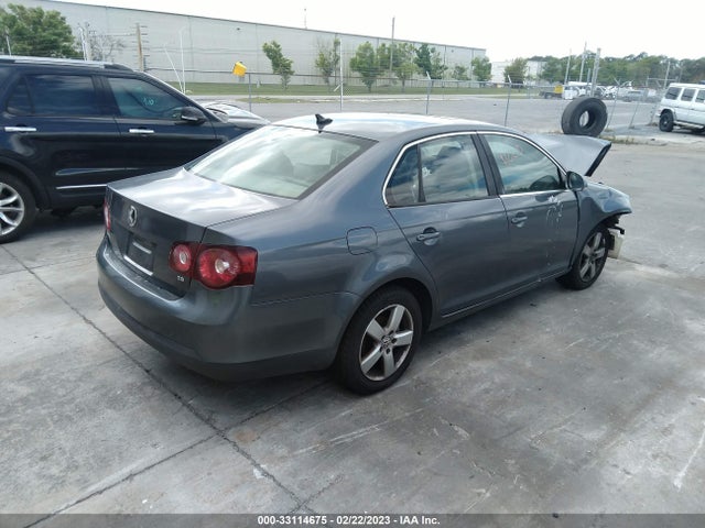 2009 VOLKSWAGEN JETTA SEDAN SE VIN: 3VWRM71K69M097572