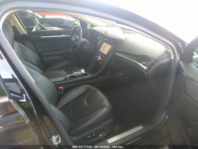 2019 Ford Fusion, VIN: 3FA6P0SU2KR174702