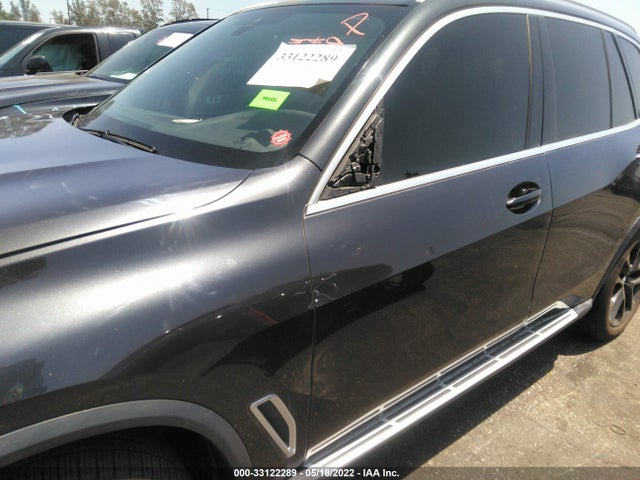 2020 BMW X5, VIN: 5UXCR4C03LLT19769