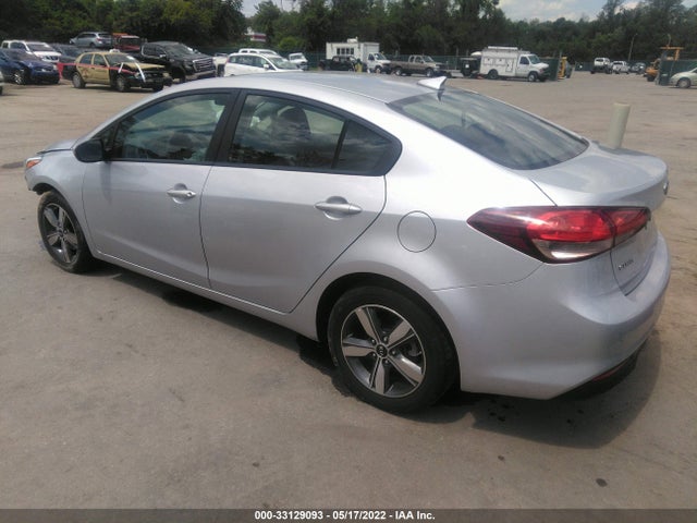KIA FORTE LX 2018 3KPFL4A72JE250806 Image 3