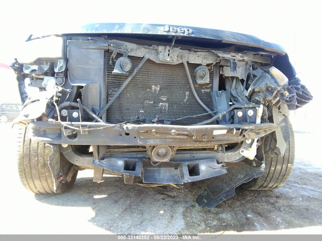 1C4RJECG5KC776720 Jeep Grand Cherokee High Altitude