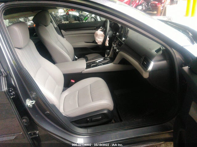 2019 HONDA ACCORD SEDAN VIN: 1HGCV1F52KA060416