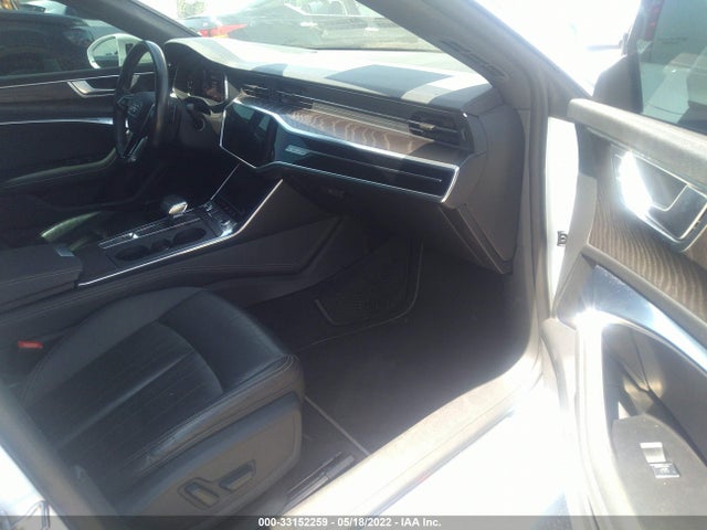 2019 Audi A7, VIN: WAUU2AF29KN058184