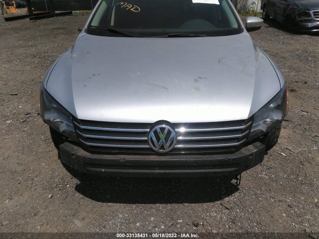 1VWBT7A31EC084298 Volkswagen Passat Se W/sunroof