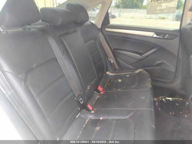 1VWBT7A31EC084298 Volkswagen Passat Se W/sunroof