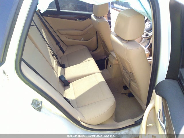 2015 BMW X1, VIN: WBAVM1C5XFV318756