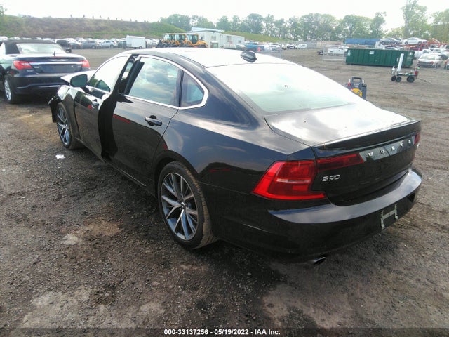 2018 Volvo S90, VIN: LVY102MK7JP047457
