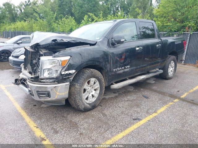 Nissan TITAN SV 2018 1N6AA1EJ3JN532286 Image 2