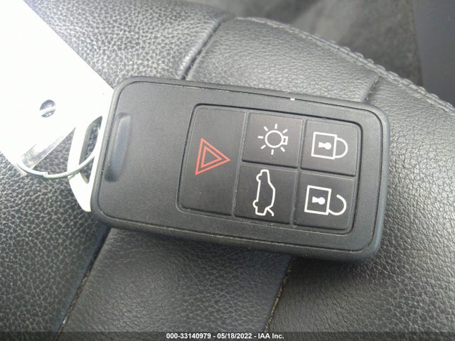 2015 Volvo S60, VIN: YV140MFK1F1362756