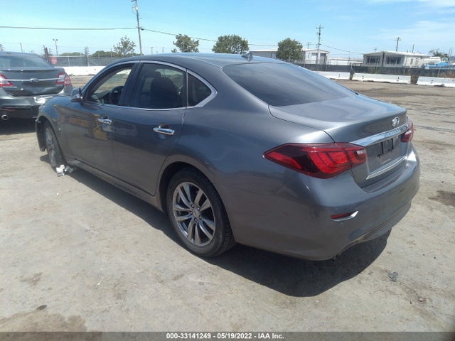 2016 Infiniti Q70, VIN: JN1BY1AP9GM220293