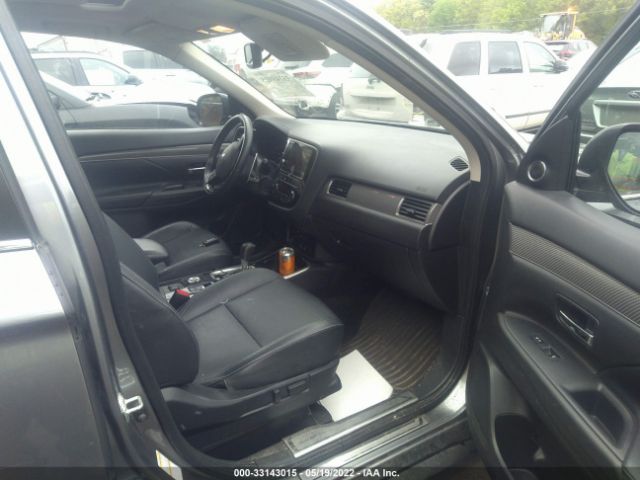 JA4JZ4AX2KZ016738 Mitsubishi OUTLANDER GT