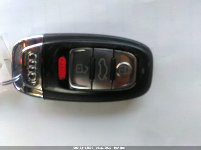 Audi A8 2011 WAUAVAFD9BN024189 Image 3