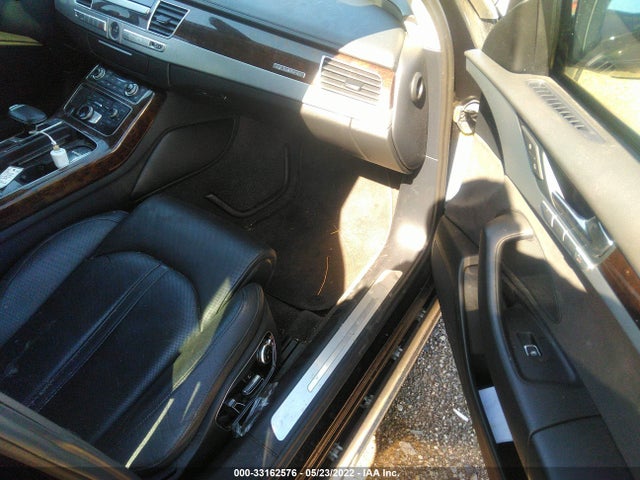 Audi A8 2011 WAUAVAFD9BN024189 Image 6