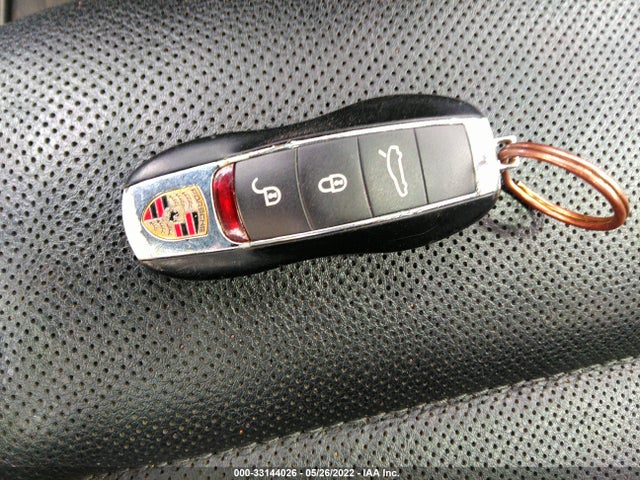 2015 Porsche Panamera, VIN: WP0AA2A71FL000184