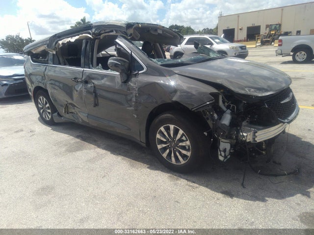 2022 Chrysler Pacifica Hybrid, VIN: 2C4RC1L74NR121043