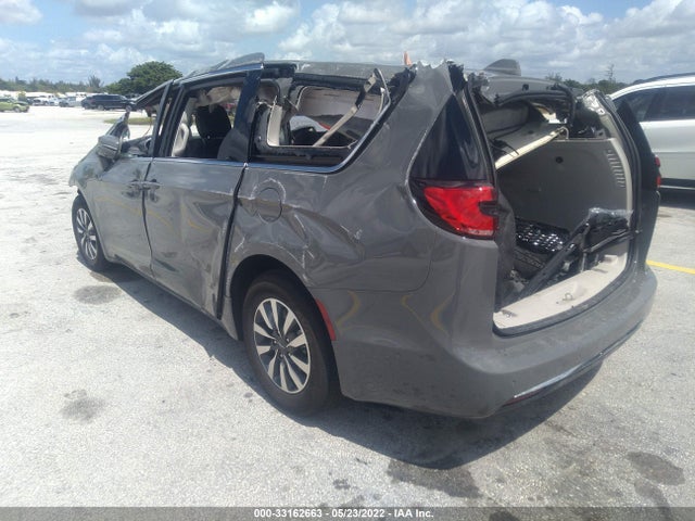 2022 Chrysler Pacifica Hybrid, VIN: 2C4RC1L74NR121043