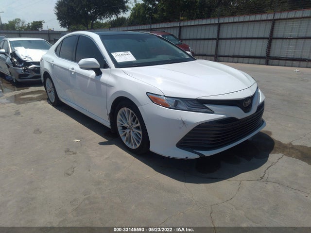 2018 Toyota Camry, VIN: 4T1B11HKXJU145599