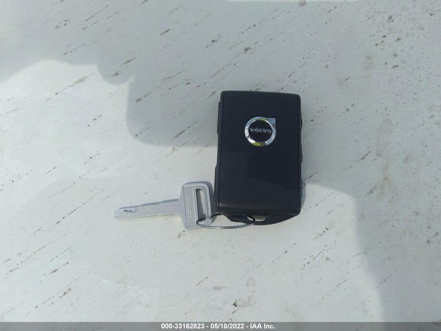 2020 Volvo XC60, VIN: YV4102RK1L1584408