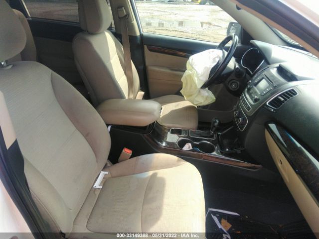 5XYKT4A6XEG513753 KIA SORENTO LX