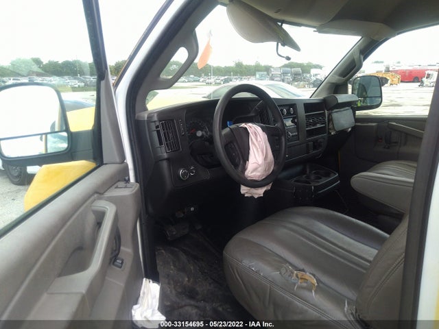 Chevrolet EXPRESS CARGO VAN 2017 1GCWGAFF4H1102544 Image 6