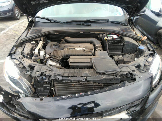 2015 Volvo V60, VIN: YV4612HK2F1000249