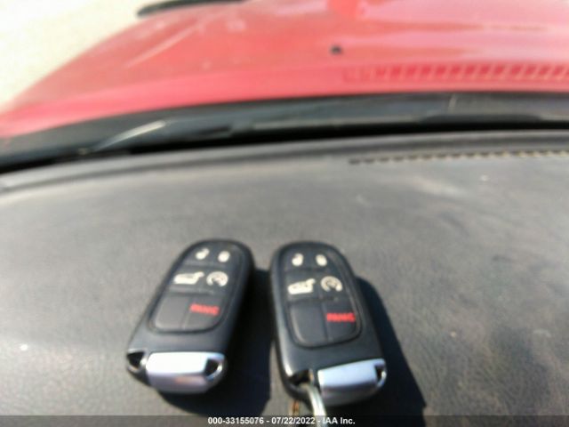 1C4PJMLB5KD321835 Jeep Cherokee Altitude
