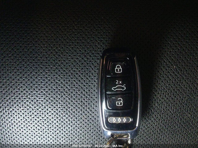 2020 Audi A8, VIN: WAU8DAF84LN004258
