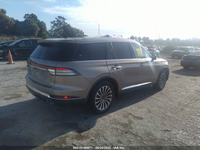 2021 Lincoln Aviator, VIN: 5LM5J7WC3MGL03292